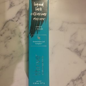 COPY - COPY - Thrive mascara